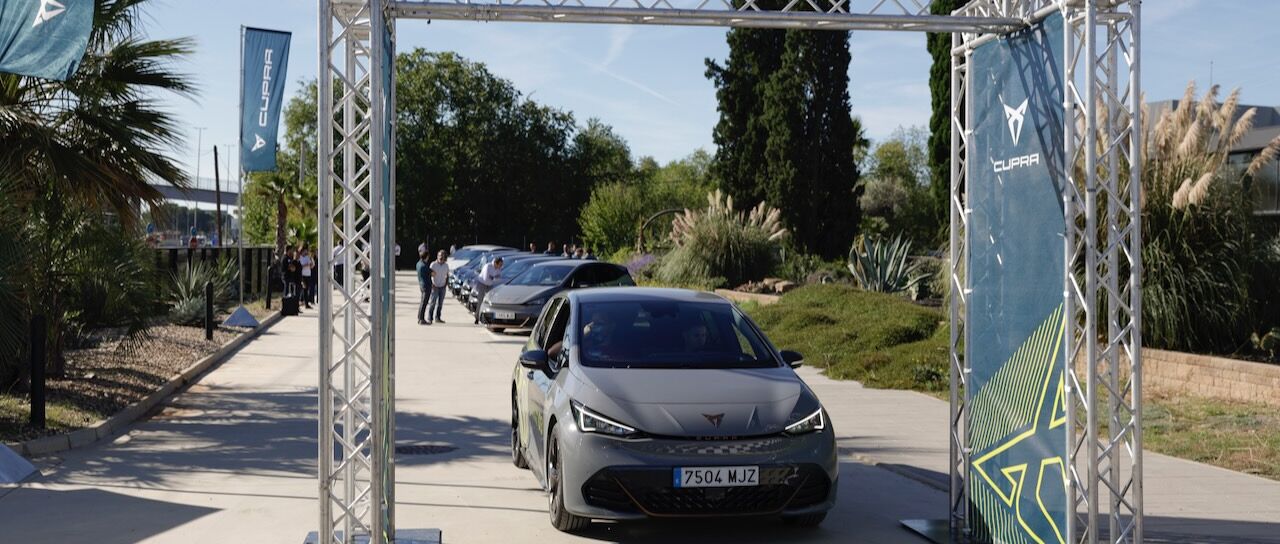 Todas las noticias de coches en un solo portal: Pruebas, fotos, vídeos, informes...