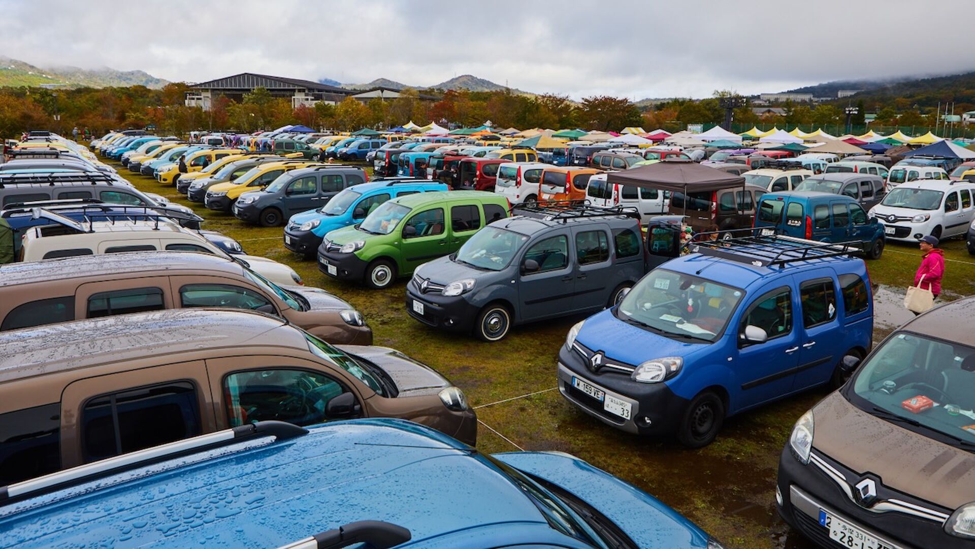 coches.com_reanult grand kangoo concentración japon &#8211; 2