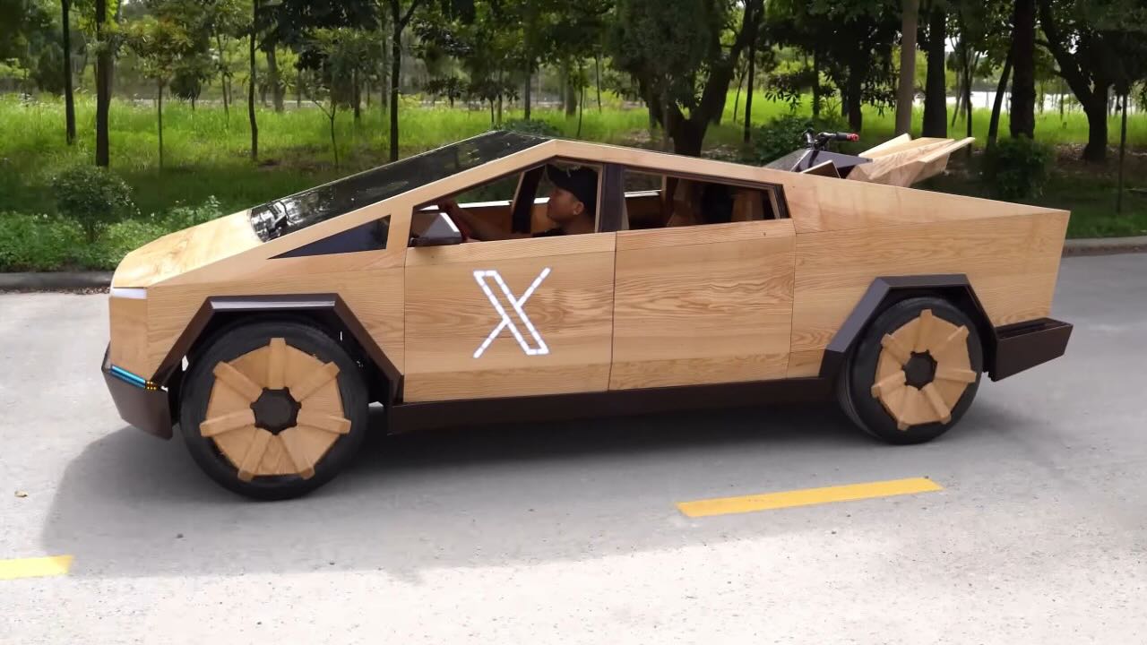 Tesla Cybertruck Madera 9