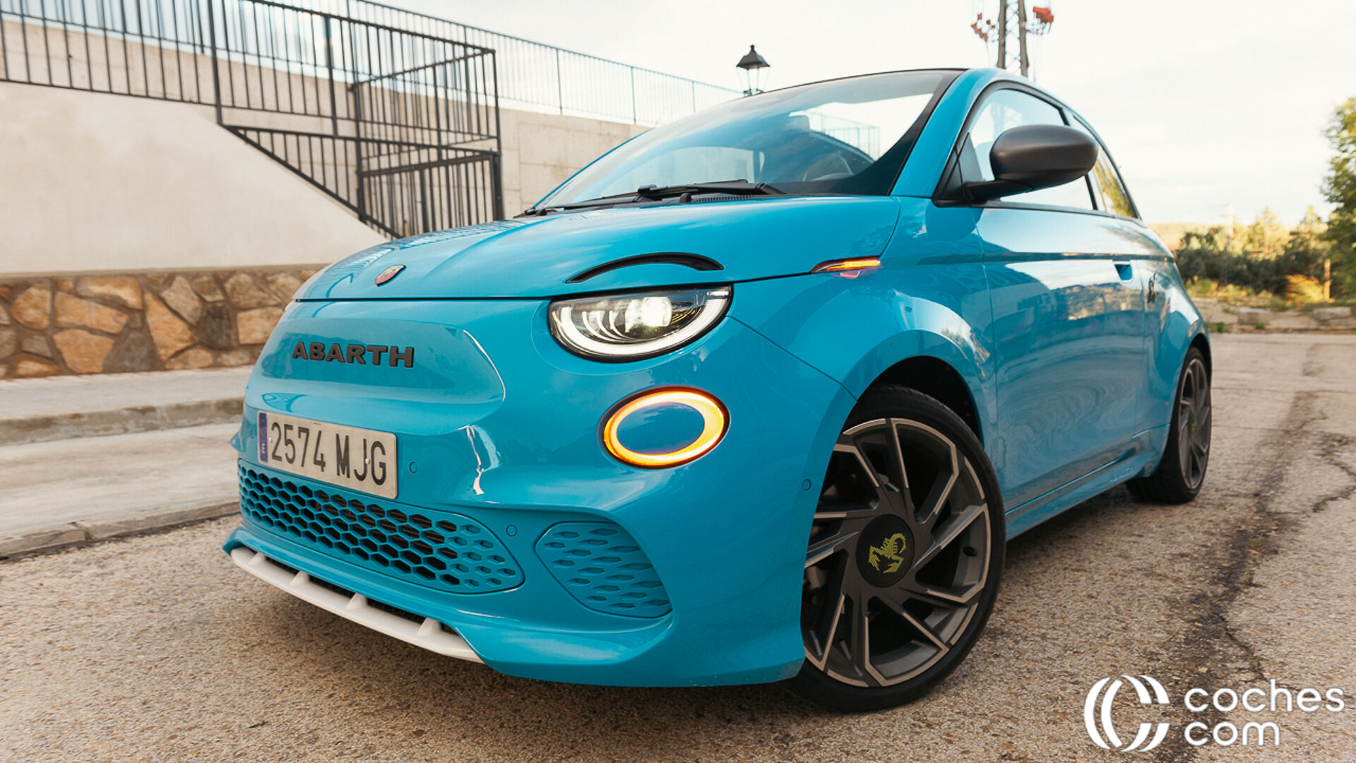 coches.com_ Abarth 500e electrico prueba a fondo-23