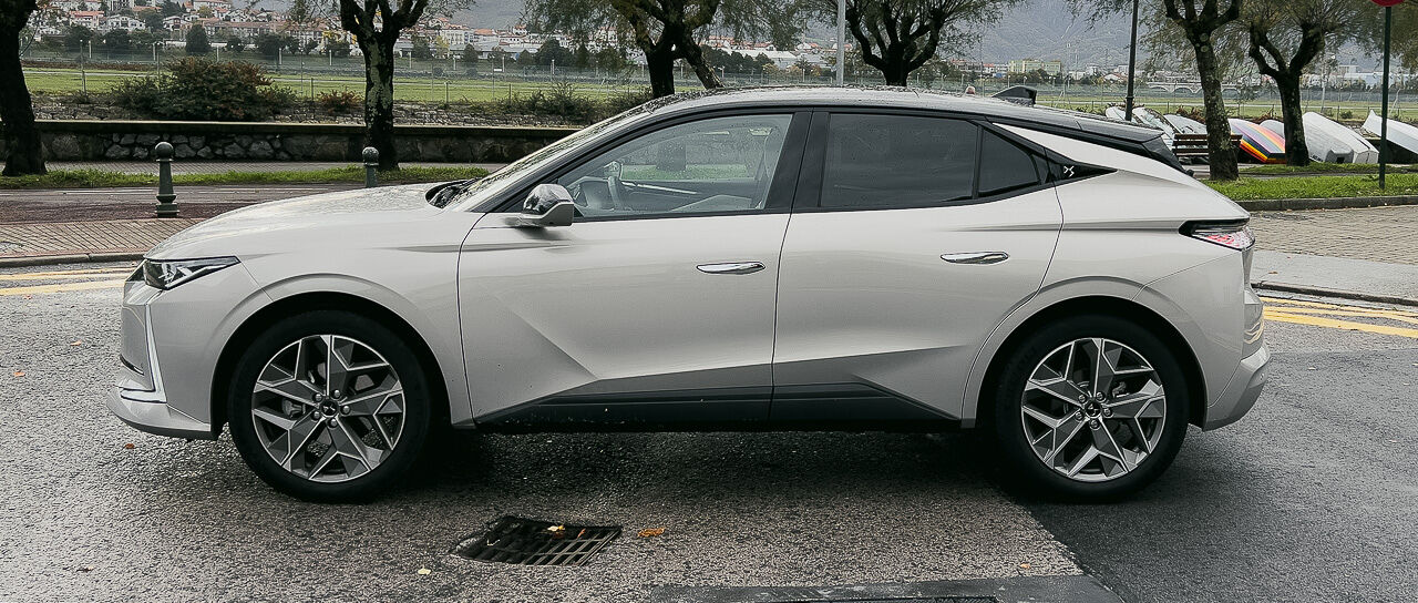 Todas las noticias de coches en un solo portal: Pruebas, fotos, vídeos, informes...