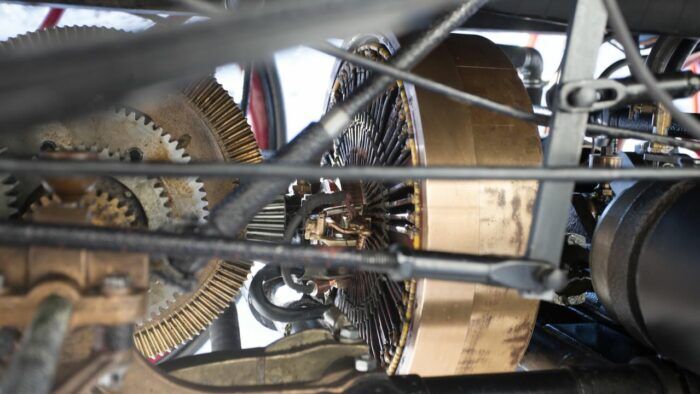 ARMSTRONG PHAETON HYBRID 1896 17 700x394