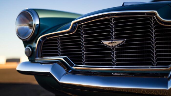 Aston Martin DB2 4 Coupe Bertone Detalle 13 700x394