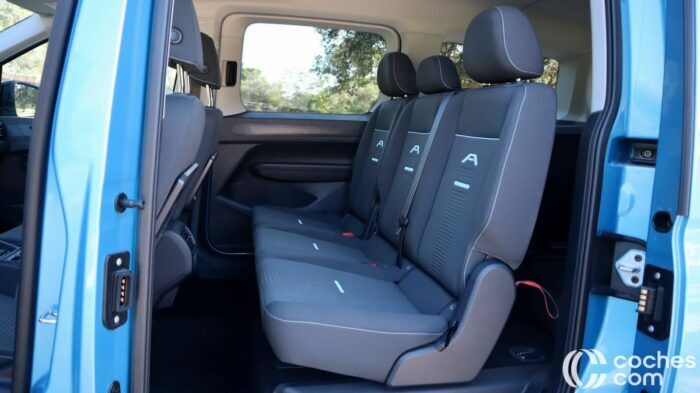 Ford Grand Tourneo Connect Prueba Interior 15 700x393