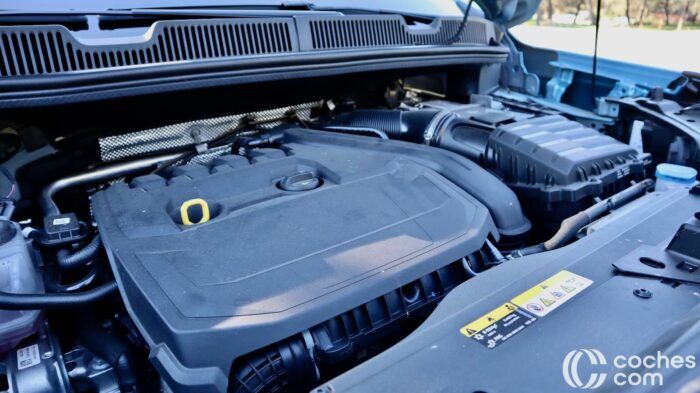 Ford Grand Tourneo Connect Prueba Motor 2 700x393