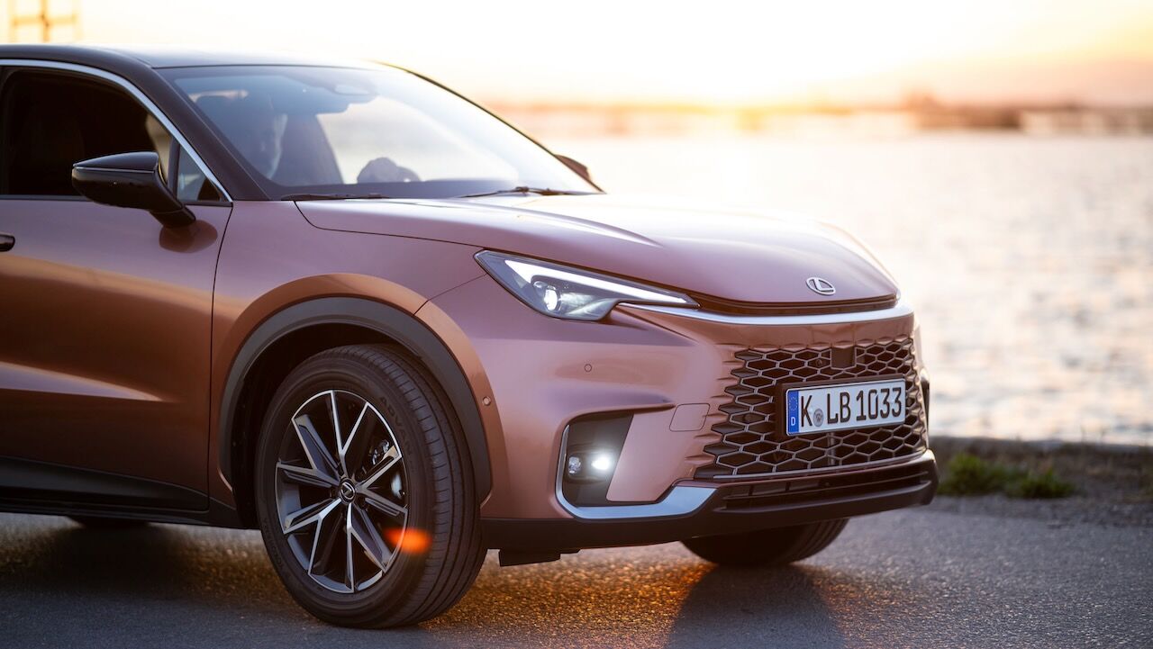 Lexus LBX Contacto 10