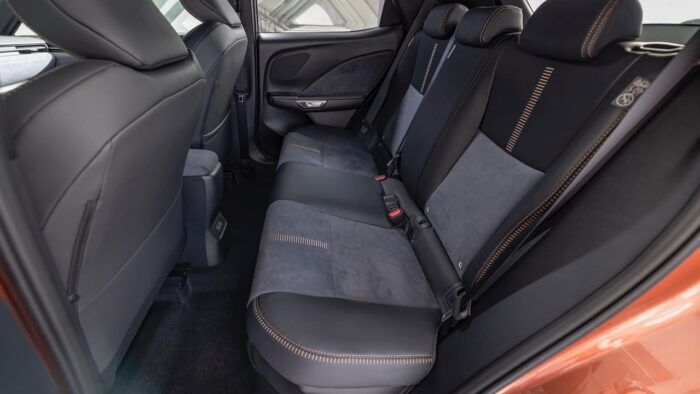 Lexus LBX Contacto 16 700x394