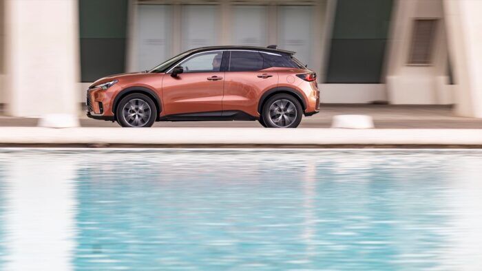 Lexus LBX Contacto 25 700x394