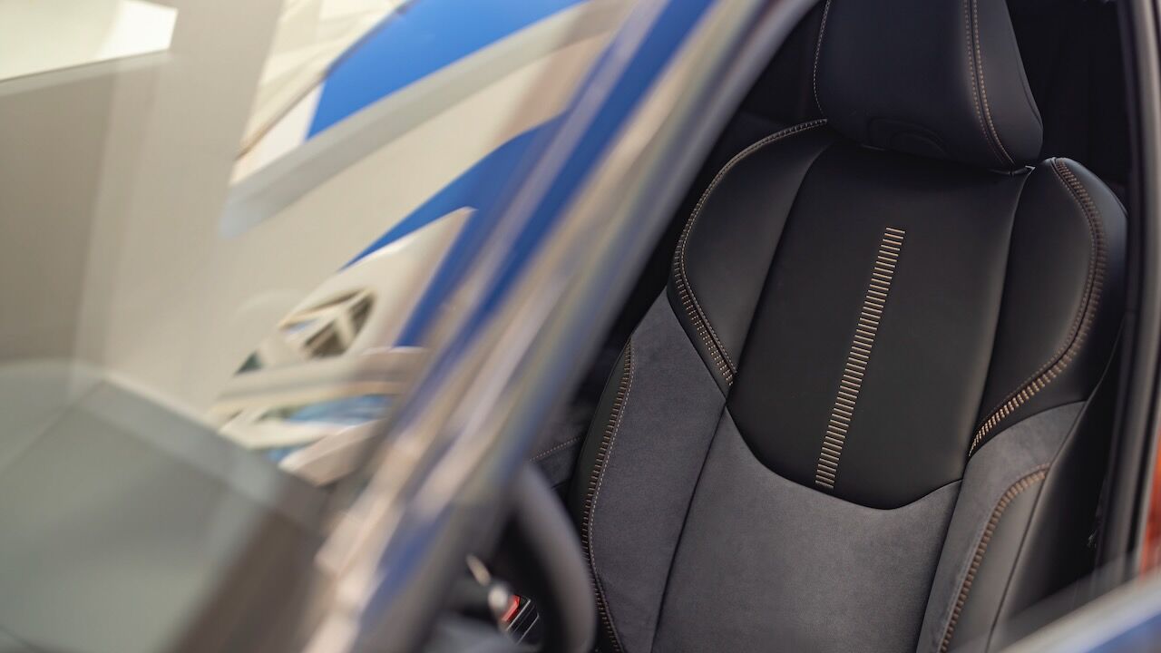 Lexus LBX Contacto 9