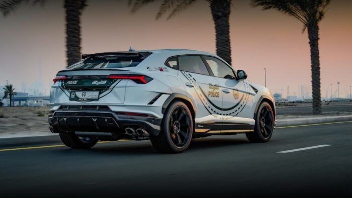 Lamborghini Urus Performante Dubai 7 700x394