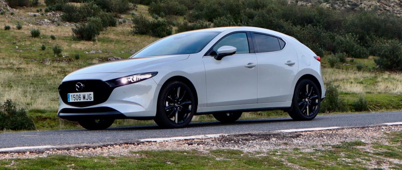 Todas las noticias de coches en un solo portal: Pruebas, fotos, vídeos, informes...