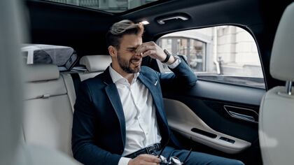 ¿Te mareas más en un coche eléctrico? Podría tener evidencia científica