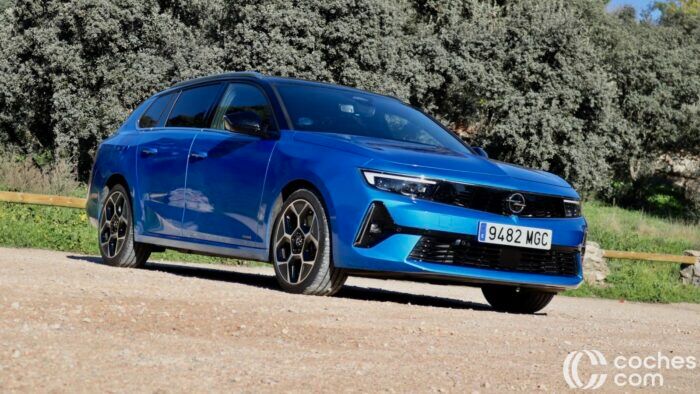 Opel Astra ST PHEV Prueba 3 700x394