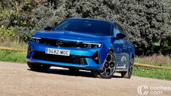 Opel Astra ST PHEV Prueba 6 700x394