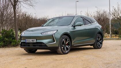 Seres 5 4WD 548 CV, a prueba: ¿digno rival del Tesla Model Y?