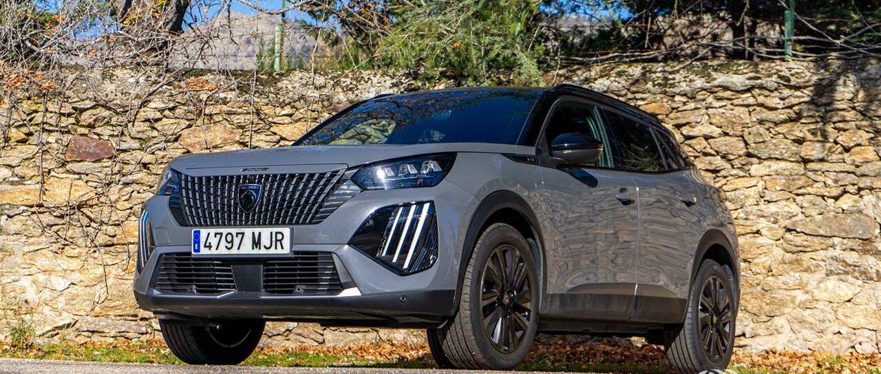 Todas las noticias de coches en un solo portal: Pruebas, fotos, vídeos, informes...