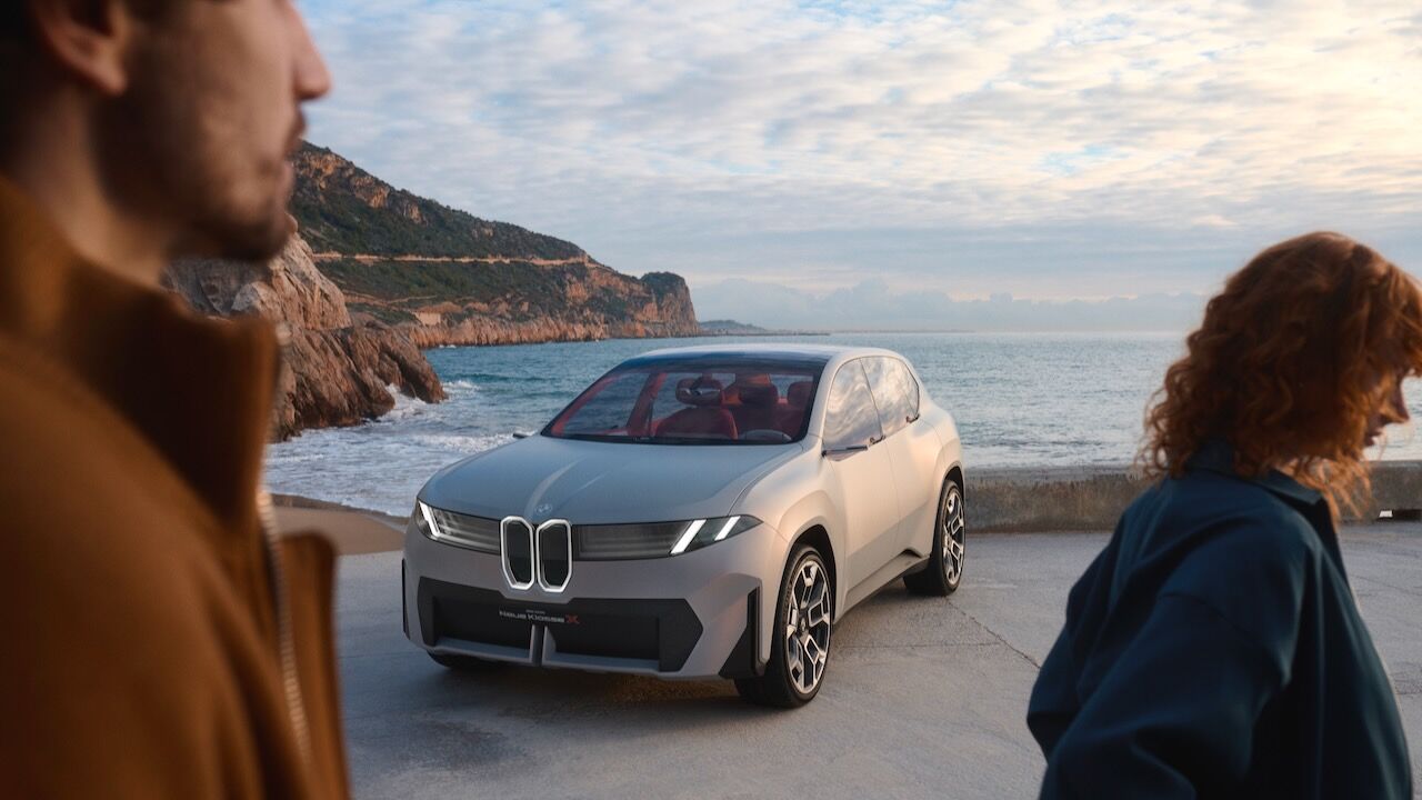 BMW Vision Neue Klasse X 32