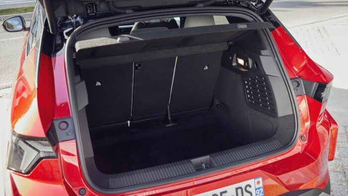 Renault Scenic E Tech 2024 Interior 6 700x394