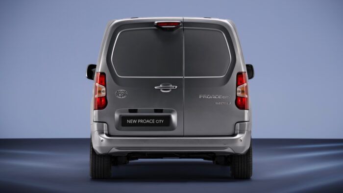 Toyota ProAce City Van Electric 2024 4 700x394