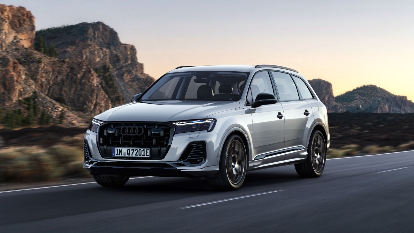 Audi Q7 TFSIe Quattro 2024 12