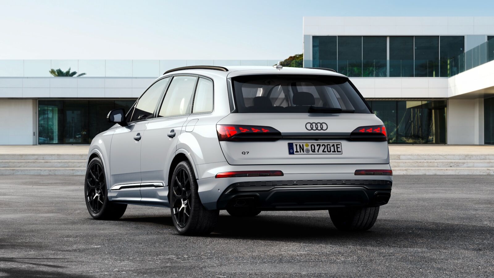 Audi Q7 TFSIe Quattro 2024 2