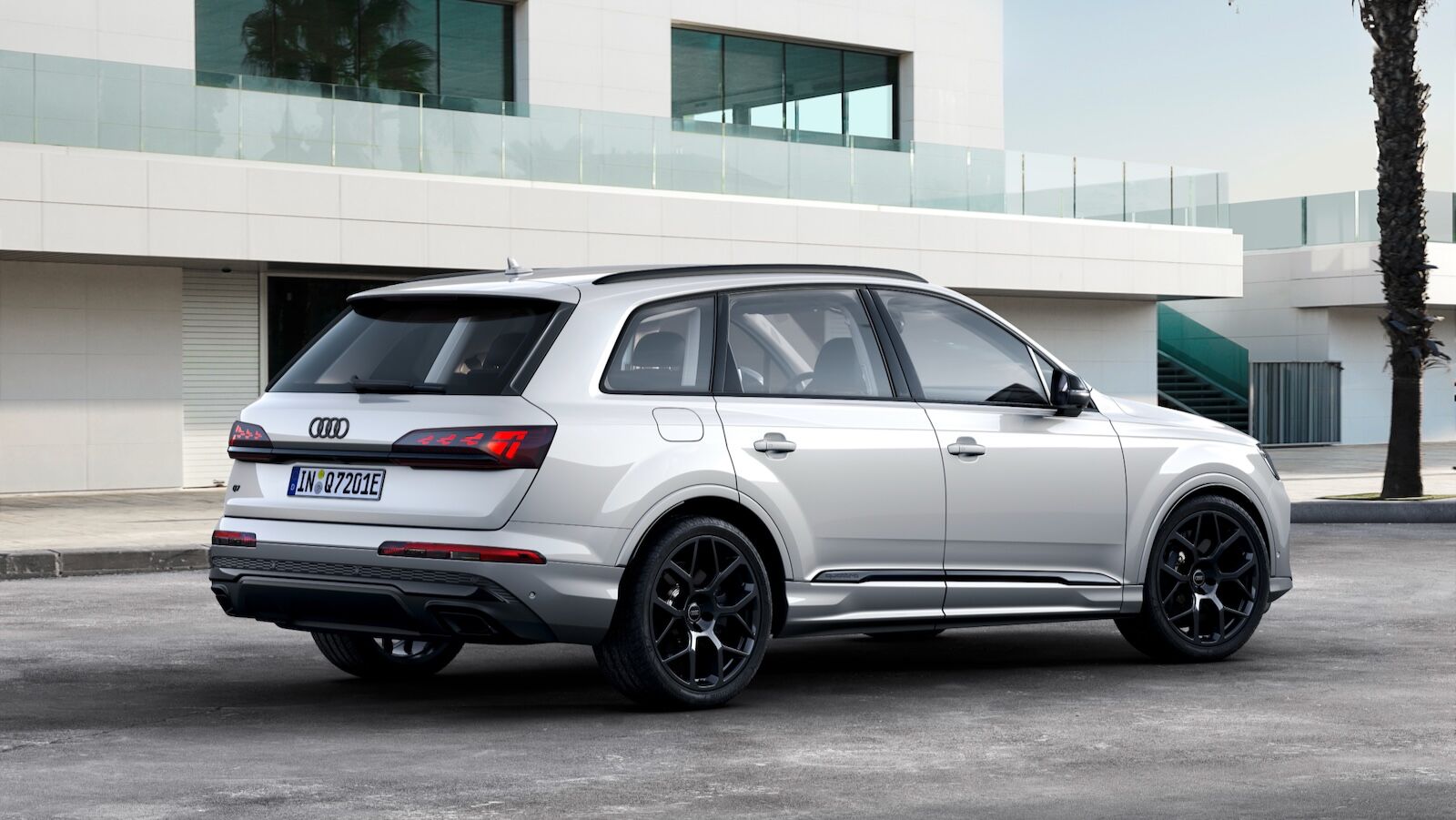 Audi Q7 TFSIe Quattro 2024 6
