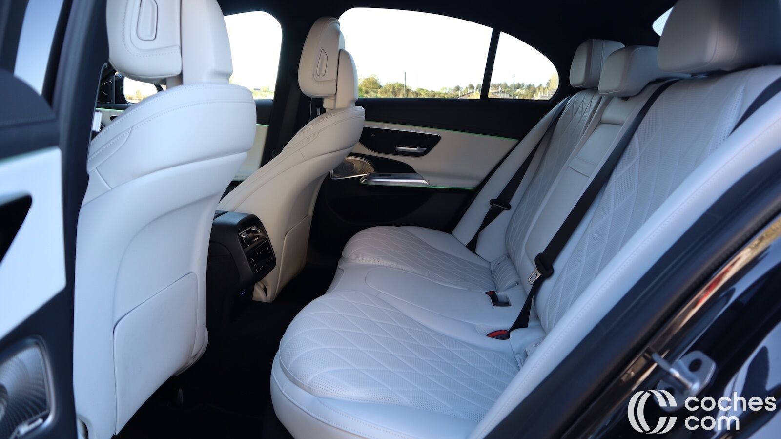 Mercedes E 220 D Prueba Interior 23