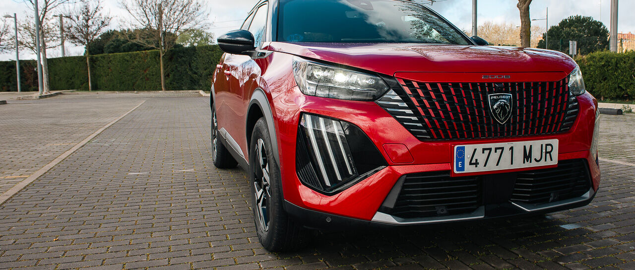 Todas las noticias de coches en un solo portal: Pruebas, fotos, vídeos, informes...