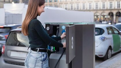 Crecimiento del 40 % en los puntos de recarga públicos: ¿vamos por el buen camino?