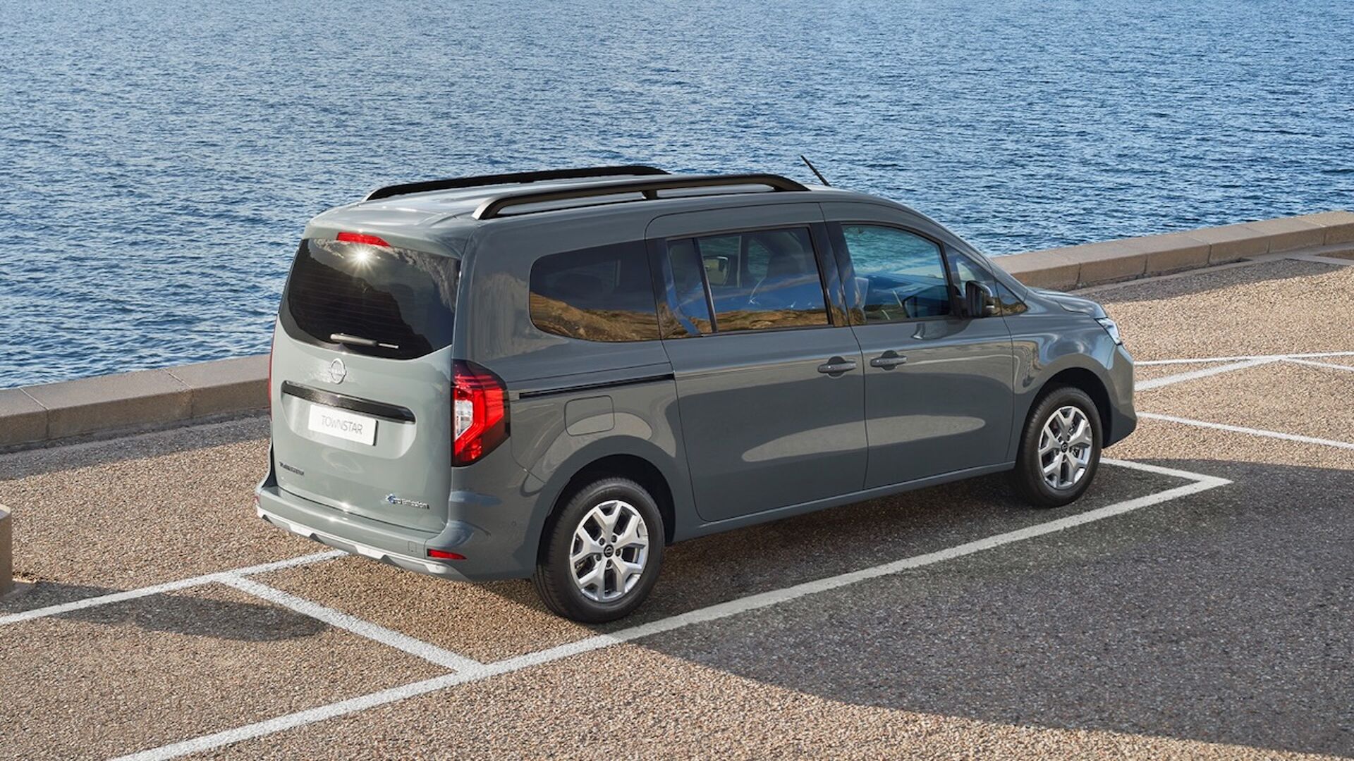 Nissan Townstar Evalia: más versátil, para ayudarte en tu día a día y disfrutar del fin de semana