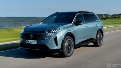 Peugeot E5008 GT 2024