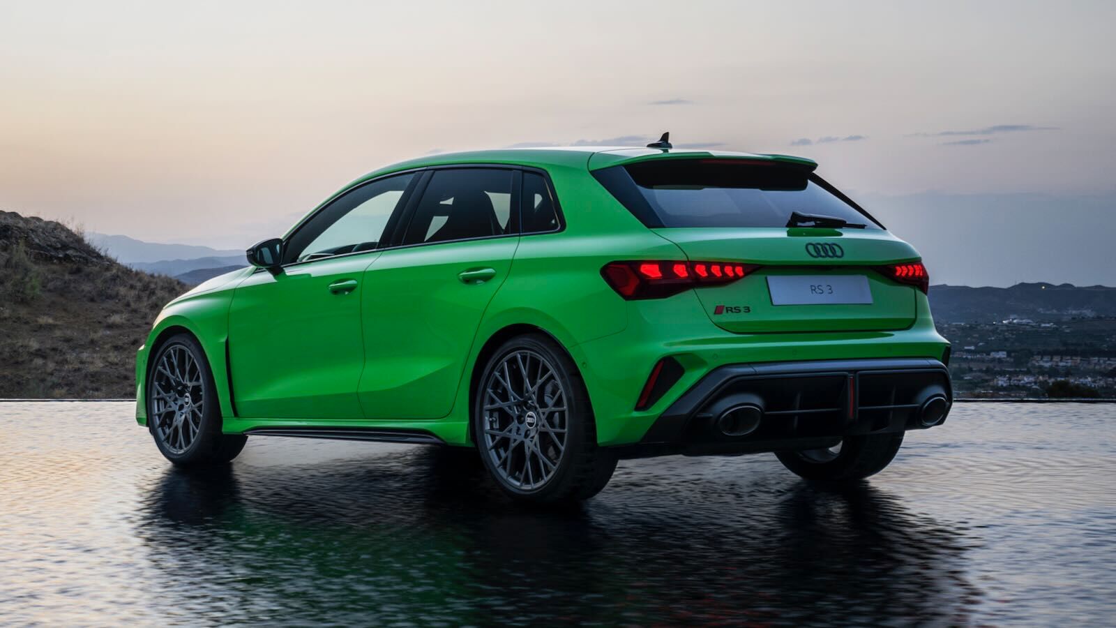 Audi RS 3 Sportback 2024 10