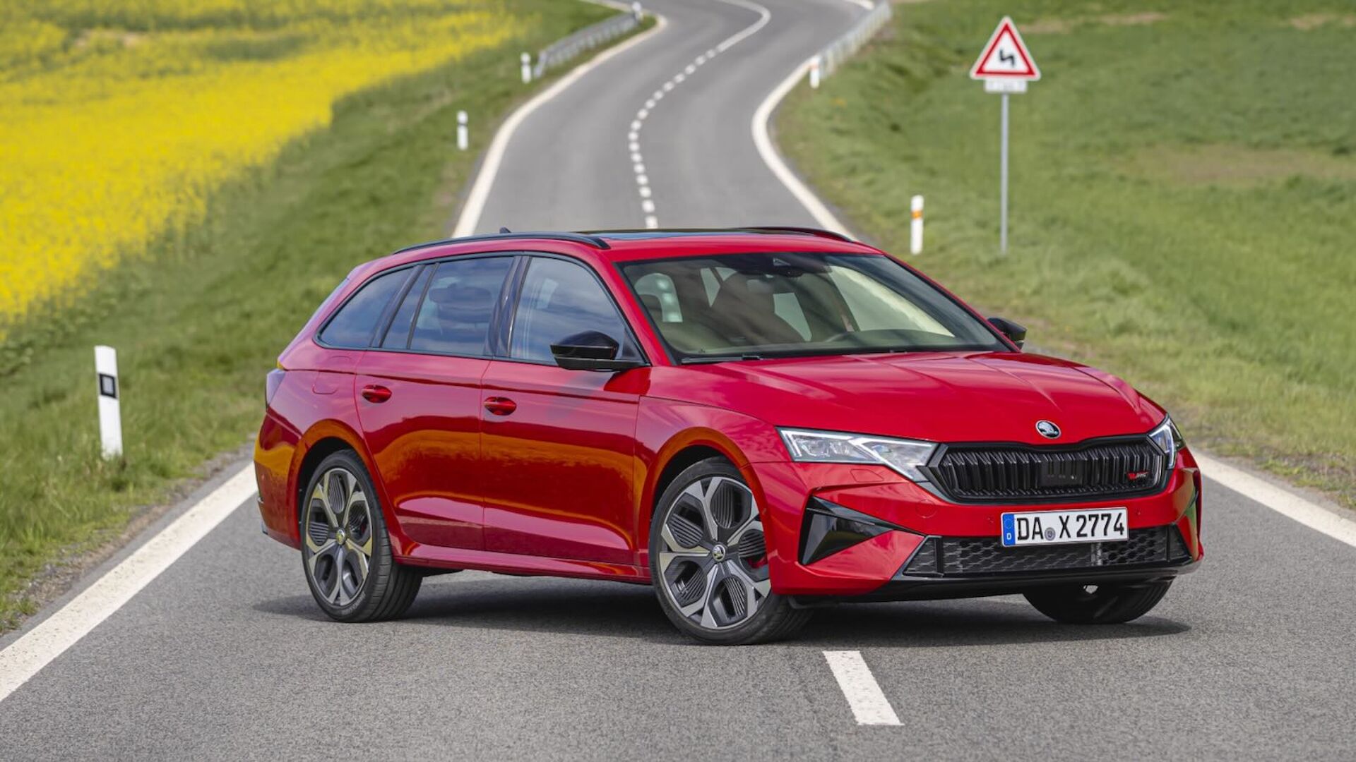 Skoda Octavia Combi RS 2024 – 13