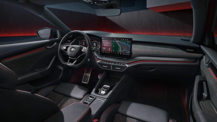 Skoda Octavia Combi RS 2024 Interior 3 700x394