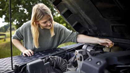 Seis descuidos en el mantenimiento de tu coche que no te puedes permitir