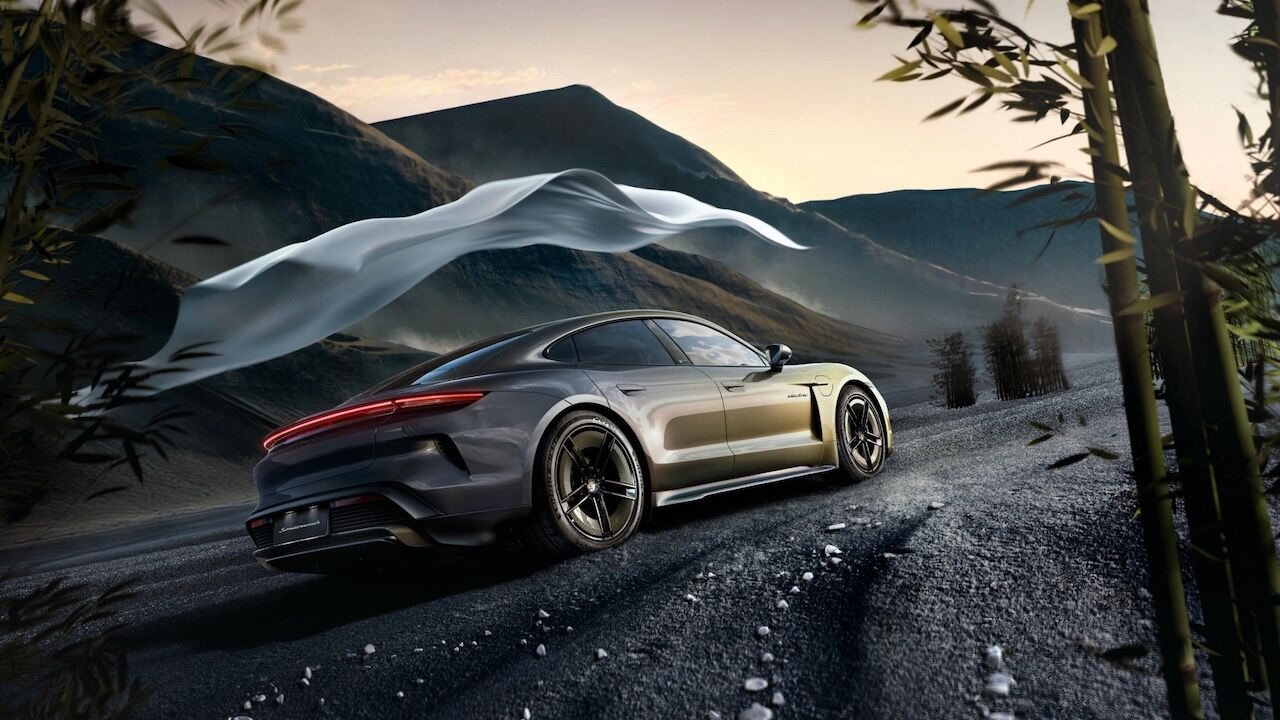 Porsche Taycan Turbo S Celestial Jade 11