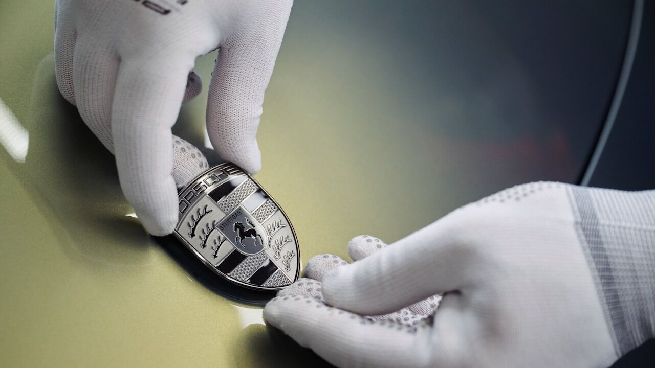 Porsche Taycan Turbo S Celestial Jade 6