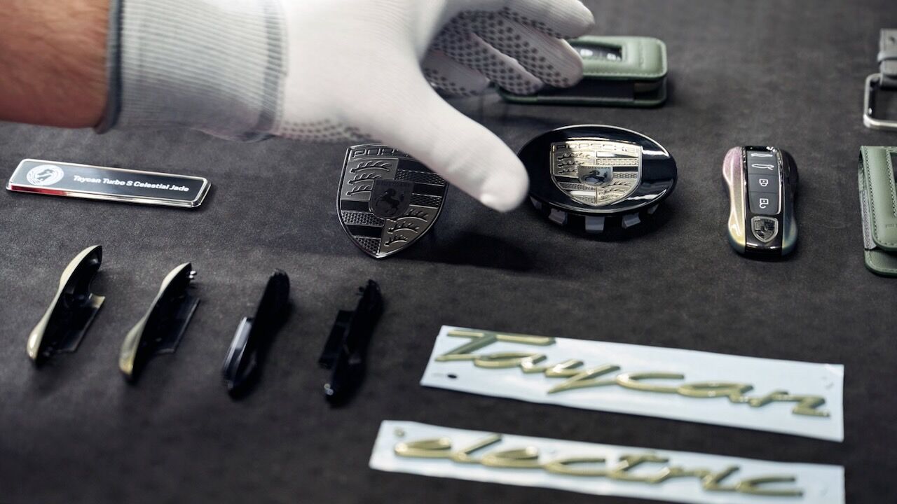 Porsche Taycan Turbo S Celestial Jade 8