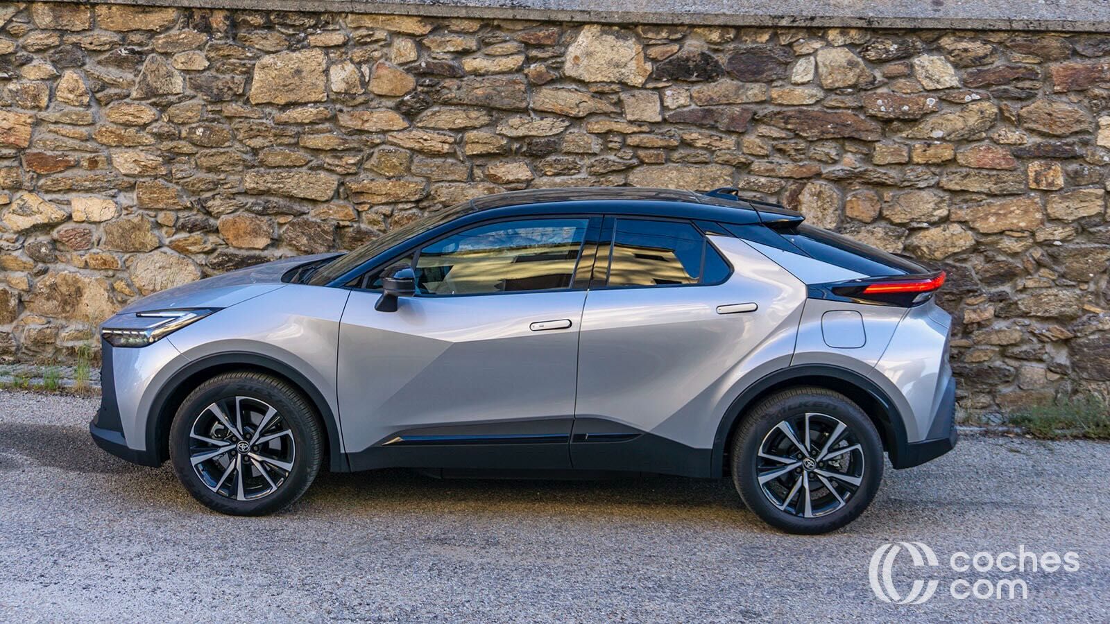 Toyota C HR PLug In Hybrid 2024 Prueba 8