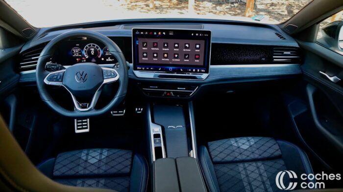 Volkswagen Passat ETSI Prueba Interior 17 700x393