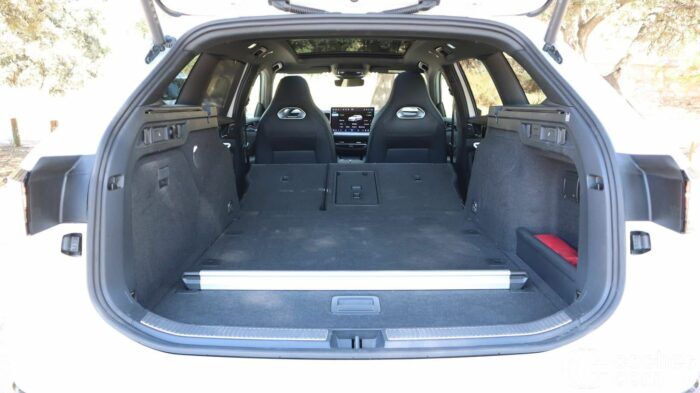 Volkswagen Passat ETSI Prueba Maletero 7 700x393