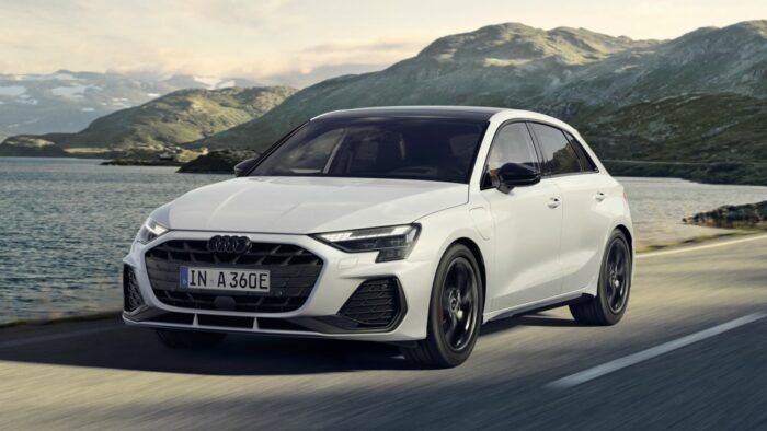 Audi A3 Sportback TFSIe 2025 1 700x394