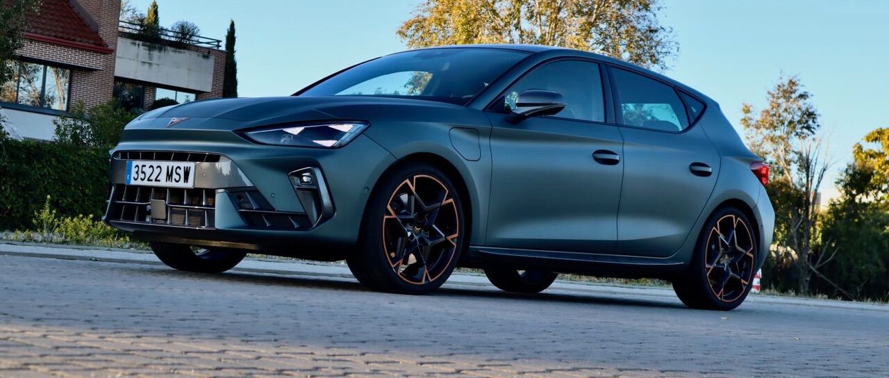 Todas las noticias de coches en un solo portal: Pruebas, fotos, vídeos, informes...