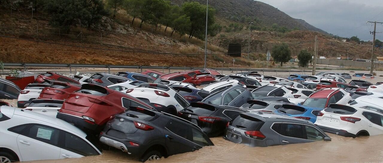 Todas las noticias de coches en un solo portal: Pruebas, fotos, vídeos, informes...