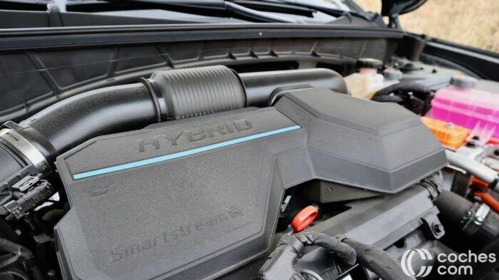 Hyundai Tucson HEV 2024 Prueba Motor 2 700x393
