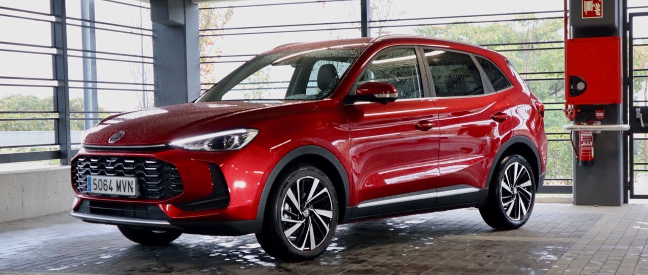 Todas las noticias de coches en un solo portal: Pruebas, fotos, vídeos, informes...