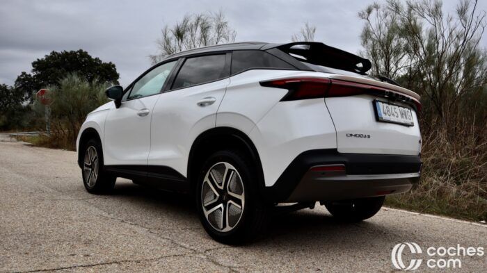 Omoda 5 EV Prueba 8 700x393
