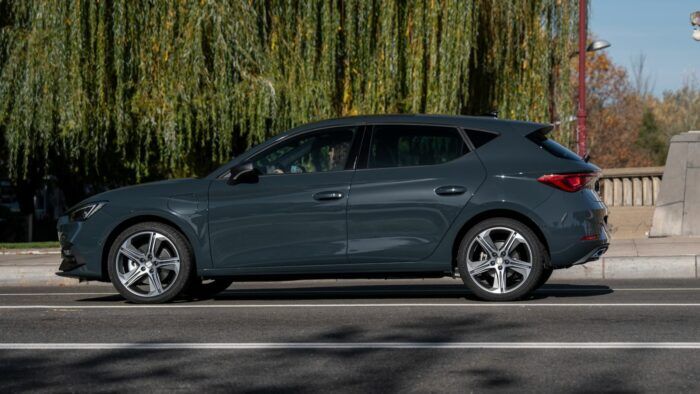 Seat Leon E Hybrid 25 Aniversario 2024 13 1 700x394