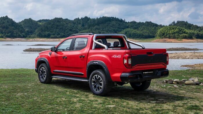 Maxus T60 MAX 2025 1 700x394