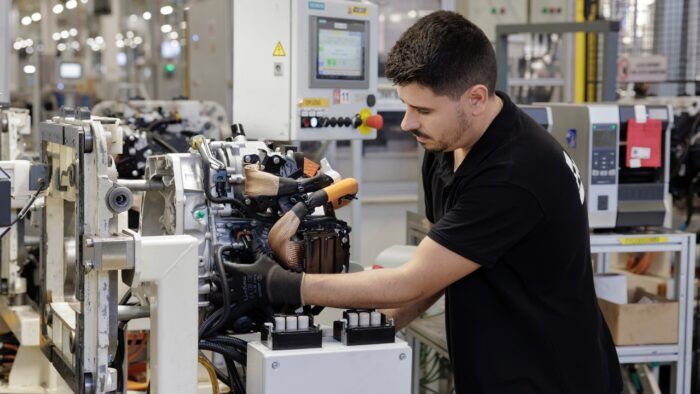 Transmision Renault Rafale Sevilla 3 700x394